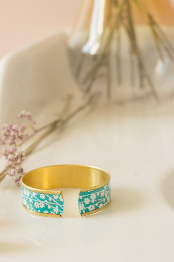 bracelet manchette rebord doré bleu turquoise clémica