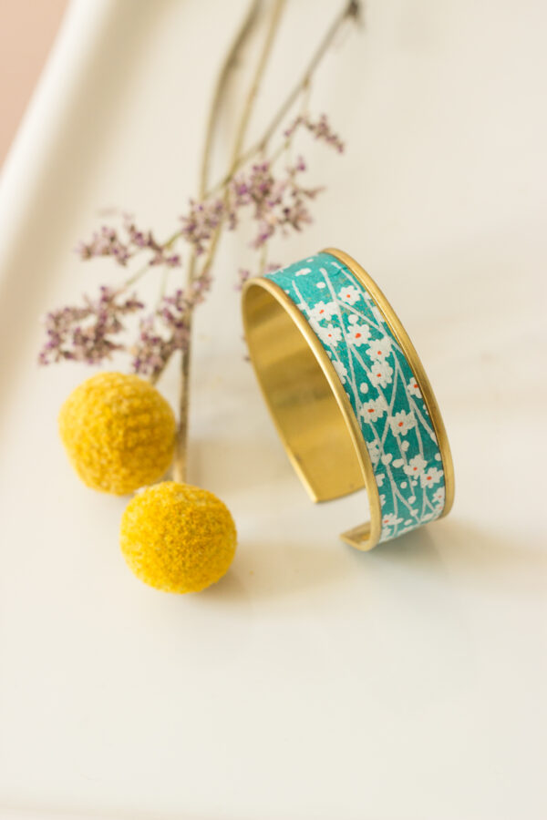 bracelet manchette rebord doré bleu turquoise clémica